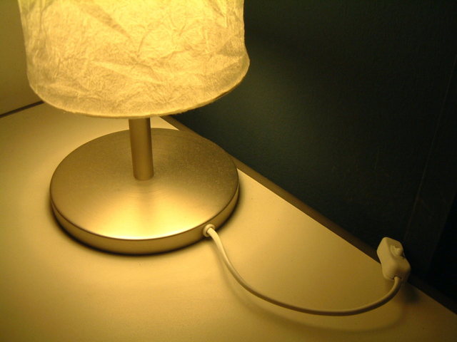 rozsvícená lampička
